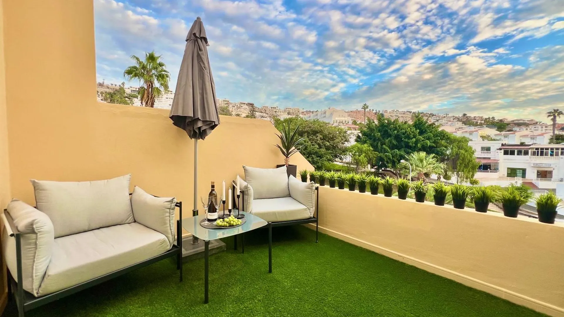 Paulmarie Apartment With Heated Pool In Las Brisas Costa Adeje  0*, Costa Adeje (Tenerife)